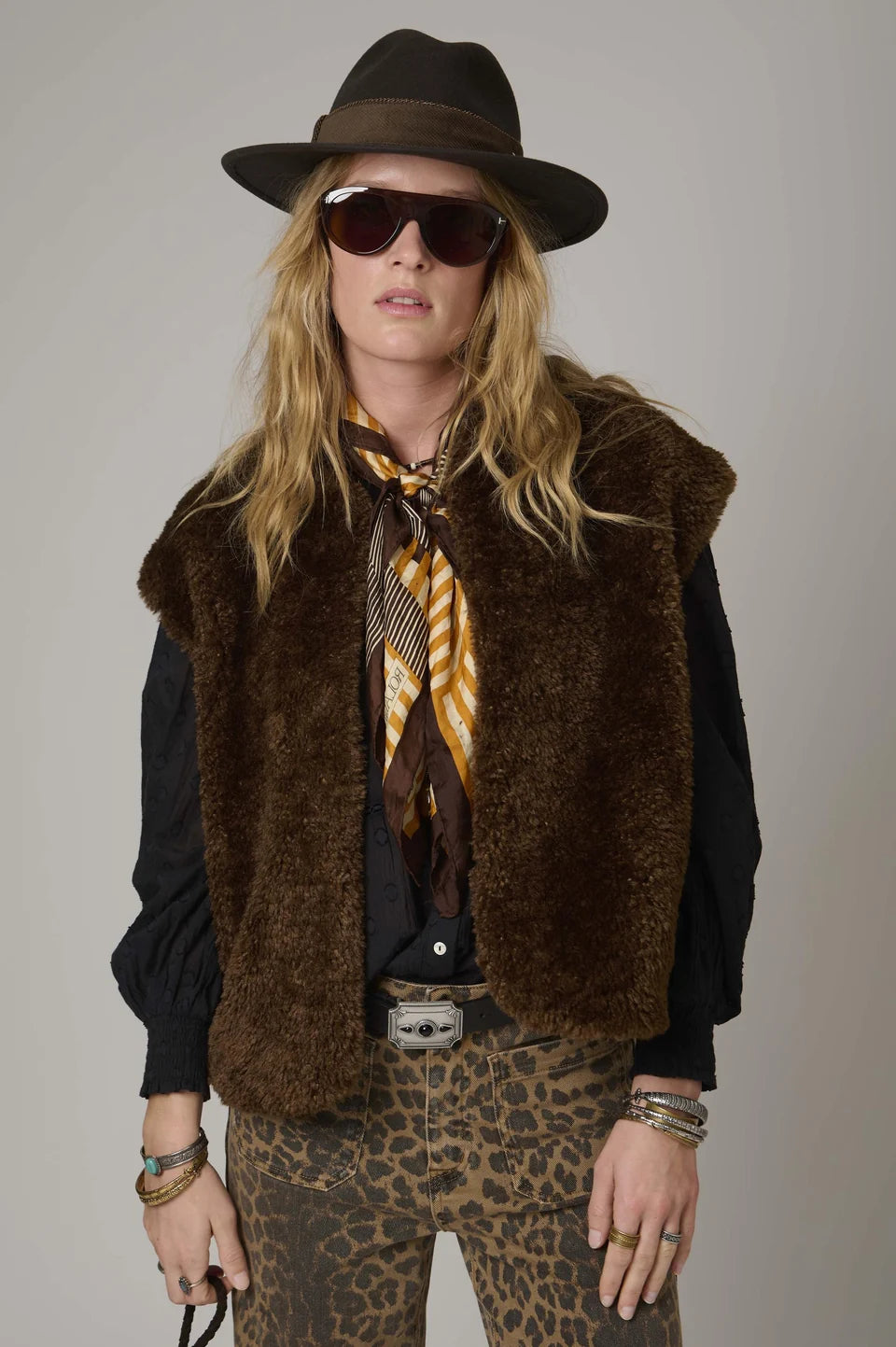 Gina Vest - Brown