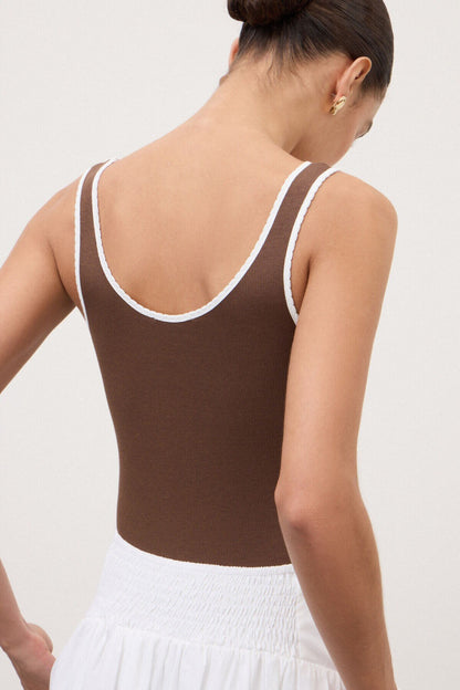 Roud Neck Top