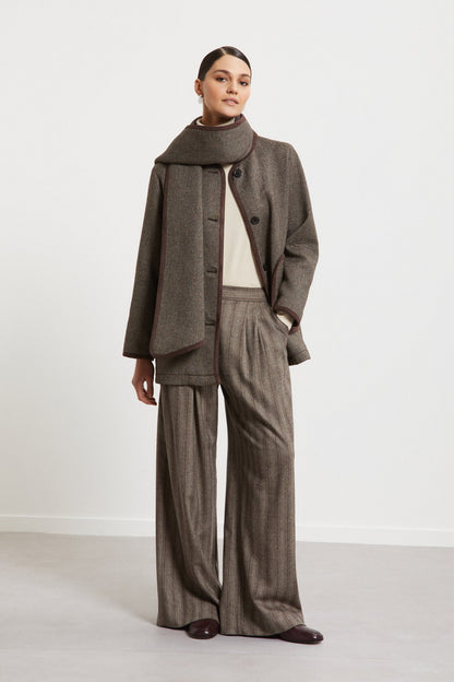 Coat With Detachable Collar