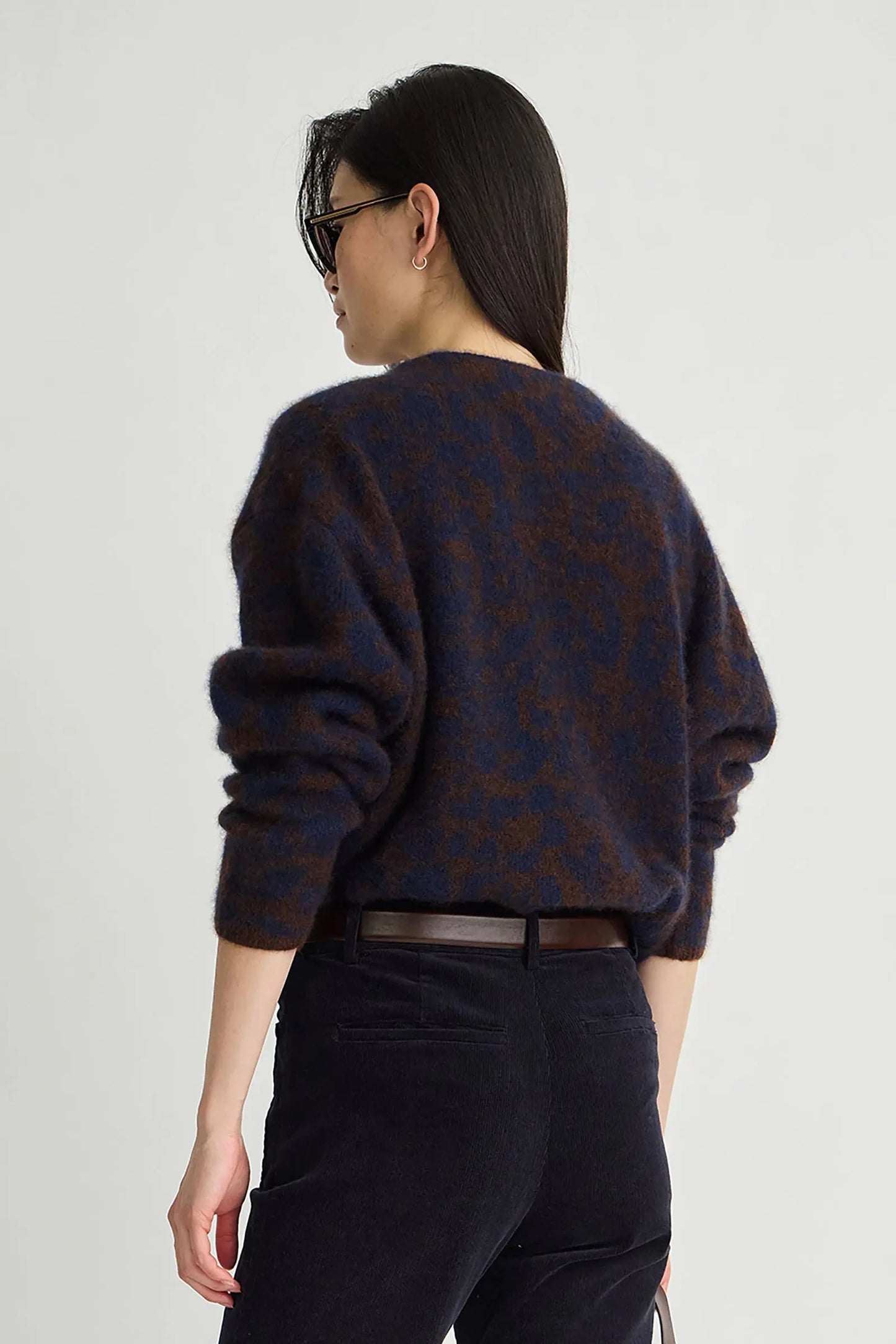 Softest Silk Cashmere V-Neck - Leo Floral Midnight