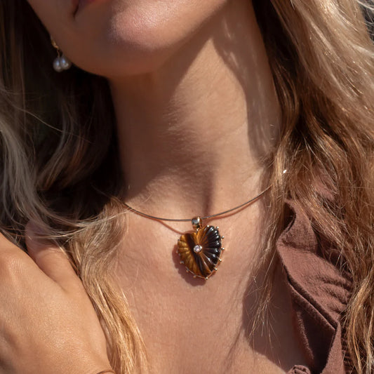 Malene Tiger's Eye Heart Bail