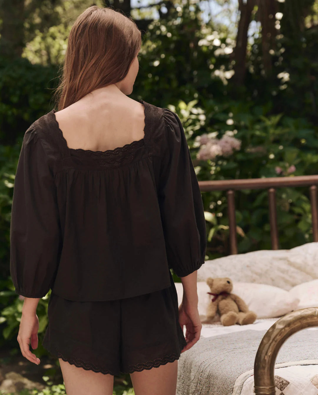 The Eyelet Tap Short - Black