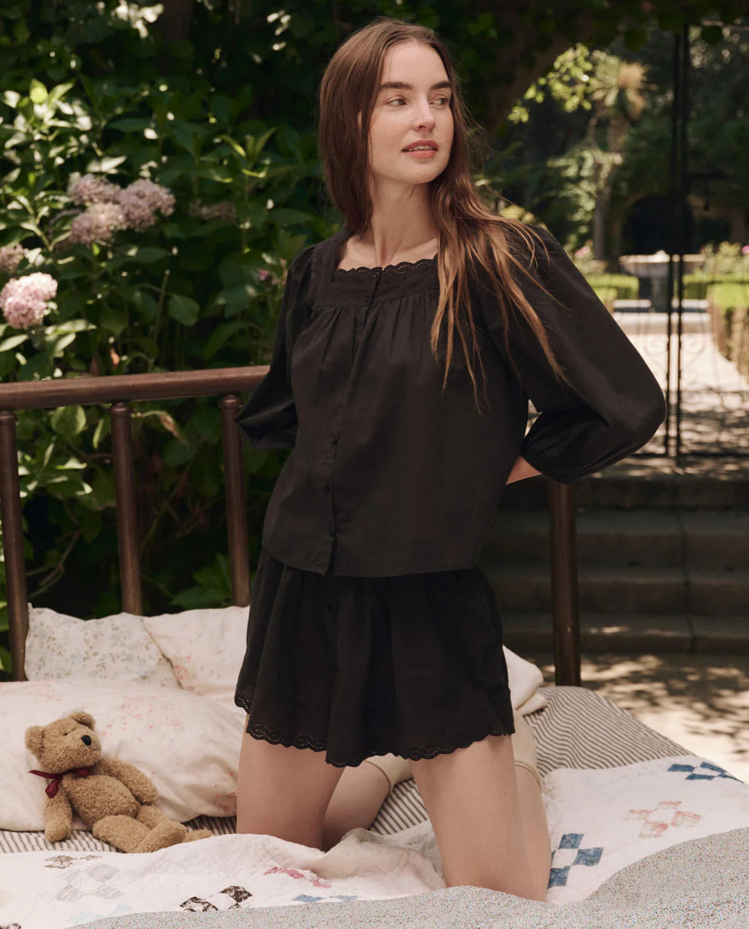 The Eyelet Tap Short - Black